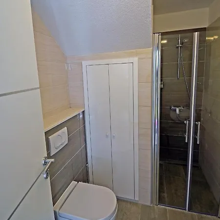 Guest house Kuzma 2 Split