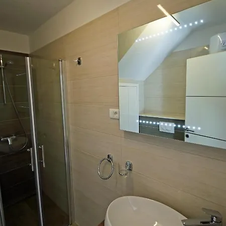 Guest house Kuzma 2