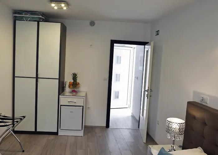 Kuzma 2 4*