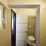 Kuzma 2 4*